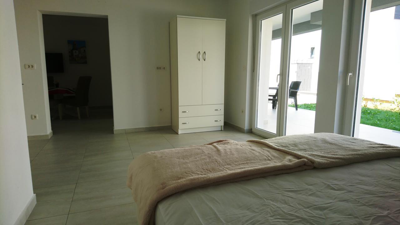 Apartament Colic Nijvice Zewnętrze zdjęcie